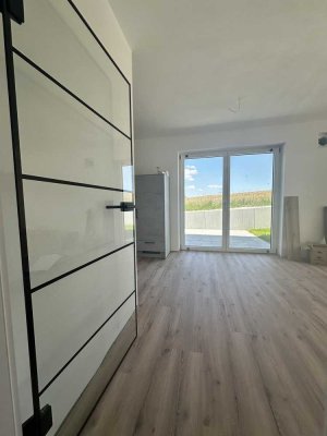 ☀️�Erstbezug Energiespar-Doppelhaushälfte mit viel Privatsphäre �☀️
