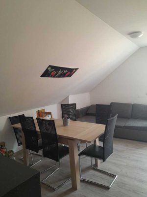 Zuhause mit 4 Zimmern und Balkon in der Passauer Innstadt