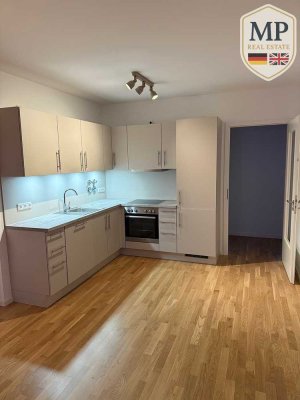 Exklusive 3 Zimmer Wohnung - 3 Bedroom Apartment with Kitchen , 2 Baths and Balcony New built