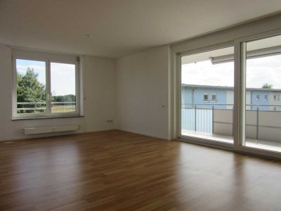 Helle 3-Zimmer Wohnung mit großem Balkon in ruhiger, zentraler Lage "Am Illerpark" in Neu-Ulm