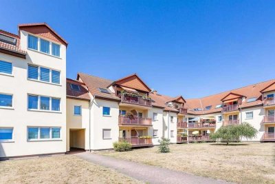 Attraktive Dachgeschosswohnung mit langfristigem Mietverhältni