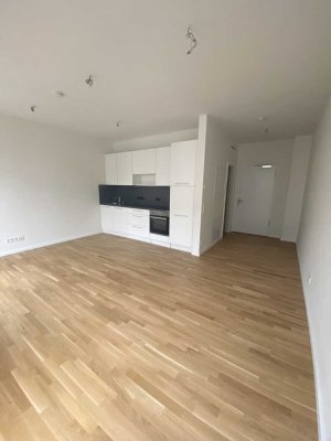 Geschmackvolle, neuwertige 1-Raum-Wohnung mit gehobener Innenausstattung mit Balkon in Stahnsdorf