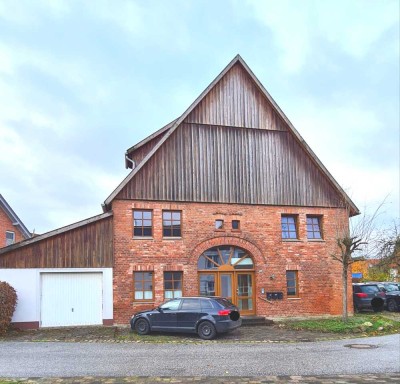 Geräumiges 3 Familienhaus in Nieheim Oeynhausen