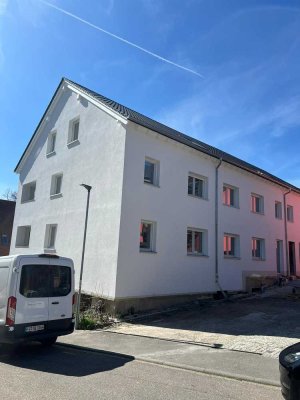 Erstbezug - fertiggestelltes MFH mit 7 Wohnungen zu verkaufen
