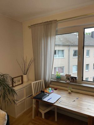 Helle 2-Zimmer Wohnung im 3. OG in Essen-Rüttenscheid
