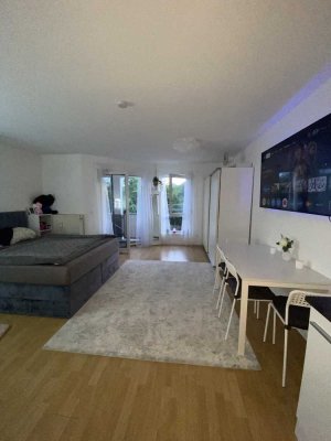 Helles 1-Zi. Appartement mit Balkon und Einbauküche in Speyer Vogelgesang