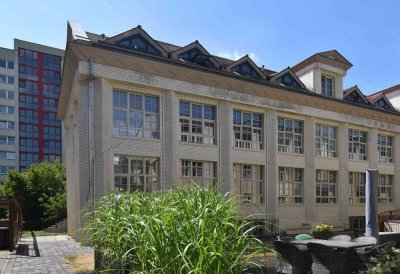 Exklusives 2-Zi. Loft mit Balkon und TG in Leipzig Zentrum-Ost - Wohnen auf Zeit bis Juni 2027