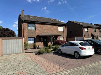Familienfreundliche Doppelhaushälfte mit Garten und Garage