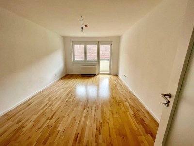 AB NOVEMBER: Erstbezug nach Generalsanierung | gefördert | 3 Zimmer | Loggia