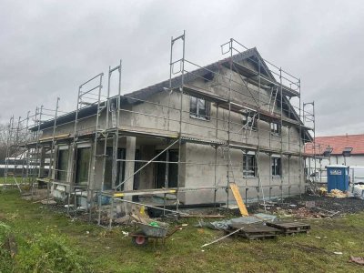 Gepflegtes Einfamilienhaus (Doppelhaushälfte) mit 5 Zimmern in Lünen