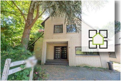 Zweifamilienhaus auf blickdichtem Grundstück - Privatsphäre für Ihre Familie!