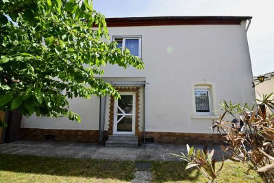 Vielseitig nutzbares Handwerkerhaus mit Anbauten. Zuwegung ist von 2 Seiten möglich!