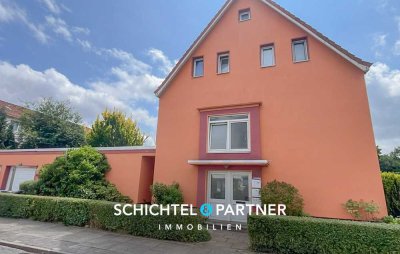 Osterholz | Gepflegtes Mehrparteienhaus mit Doppelgarage in ruhiger Lage