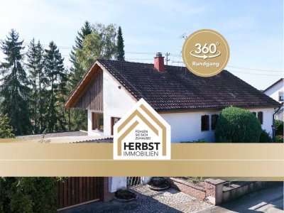 Großzügig & idyllisch Wohnen mit Fernblick: Bevorzugte Lage, Terrasse, Balkon, Garage, bezugsfrei!