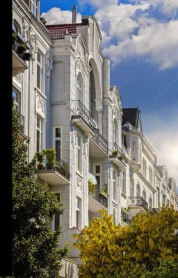 Altbaujuwel mit Süd-Garten und privater Tiefgarage in der Isestrasse