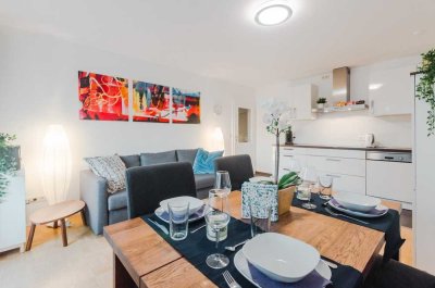 Stylishe & lichtdurchflutete 4-Zi-Wohnung in München-Giesing! Top eingerichtet inkl. Internet & TV!