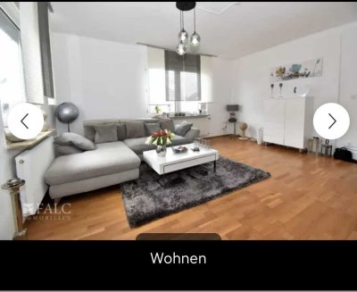Helle 4-Zimmer Wohnung mit Varenda  in Bielefeld-Brake
