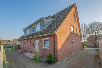 Doppelhaushälfte mit großem Garten und Pool in Horst