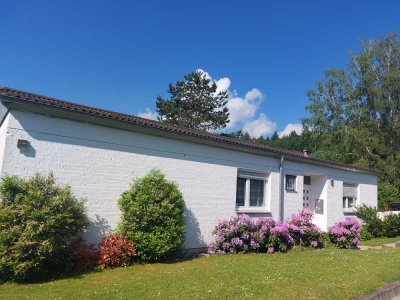 Helles EFH Haus, ausbau- u. teilbar , Fernblick , Garten 1800 qm, 97980, Bad Mergentheim,