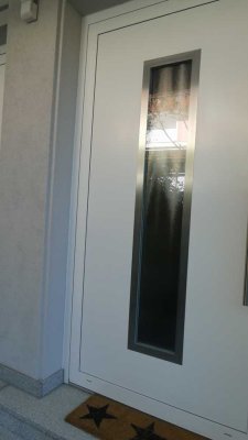 Wohnen wie im Einfamilienhaus -- direkt am Stadtwald -- keine Haustiere