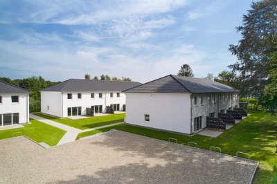 Reihenmittelhaus mit Wärmepumpe (Energieklasse A+) / familiengerechter Grundriss /  sofort verfügbar