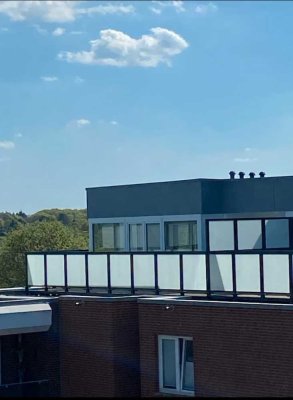 Penthouse mit 3 Zimmern und Kaltwintergarten