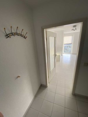 Möblierte Attraktive 1-Zimmer-Wohnung mit EBK und TG-Stellplatz in Griesheim