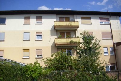 Westlicher Stadtteil, Erstbezug nach  Renovierung und Sanierung