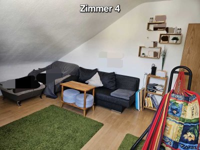 Freundliche 4-Zimmer-DG-Wohnung in Melsungen mit Einbauküche