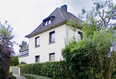 Schöne 2-Zimmer-Wohnung im 1.OG mit Einbauküchen großer Dachterrasse nähe Phönixsee
