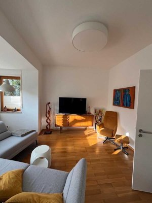Großzügige Erdgeschosswohnung mit Einbauküche