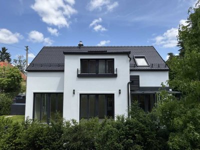 MODERN CLASSIC – Exklusives Einfamilienhaus in Bestlage Villenkolonie Gräfelfing