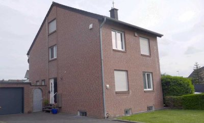 Einfamilienhaus mit luxuriöser Ausstattung in Jülich Kernstadt