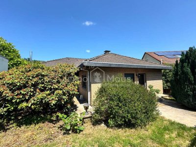 Reserviert !! Bungalow mit zusätzlicher Gewerbeeinheit in schöner Lage von Werdohl zu verkaufen
