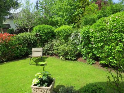 *von privat* Helle, ruhige 3-Zimmer-Gartenwohnung mit Süd-West-Garten