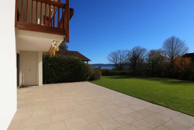 Geräumige Erdgeschosswohnung mit traumhaftem Seeblick in ruhiger Lage