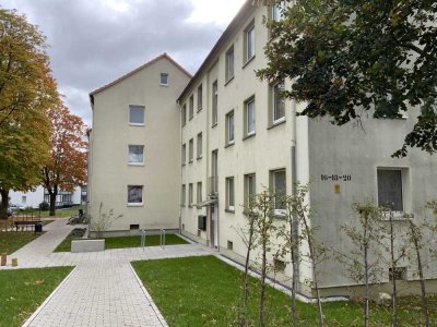 Schöne 2-Zimmer Wohnung  mit neuen Bodenbelägen ab dem 16.06.25 zu vermieten