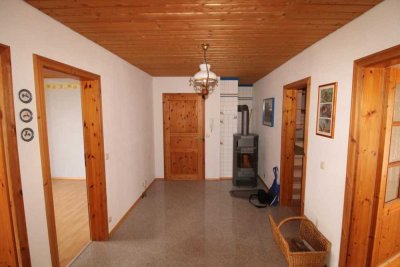 Stilvolle, gepflegte 3,5 ZI-ETW in 6 FH, Fernblick, Garage