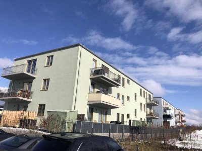 Helle Wohnung mit Balkon, idyllischer Blick ins Grüne