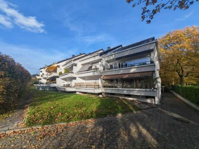 Großzügige 3 Zimmerwohnung mit Garage und 2 Balkone!