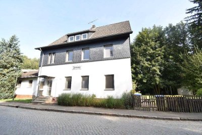 Großzügige Vier-Zimmer-Wohnung im Vierfamilienhaus!