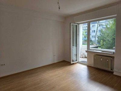 Köln-Sülz, helle 3-Zimmer-Wohnung mit Balkon, Besichtigung: Montag, den 12.05.2025, 17:00 Uhr