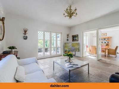 Stylish living in an old building with guest house & large garden