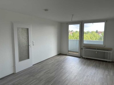 1-Zimmer-Wohnung mit Balkon & TG  in Oberasbach