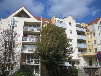 Alles Andere als Standard - Wohnen über den Dächern von Plauen