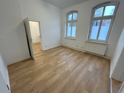 Renovierte 2-Zimmer-Wohnung mit neuer Einbauküche