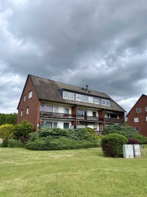 Frisch renoviert & bezugsfertig – Zentrale Wohnung mit XXL-Balkon!
