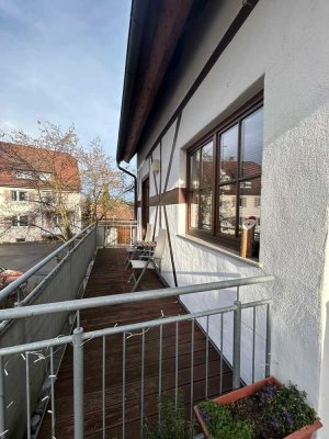 Helle, charmante 2-Zimmer Wohnung mit Blick in die Natur