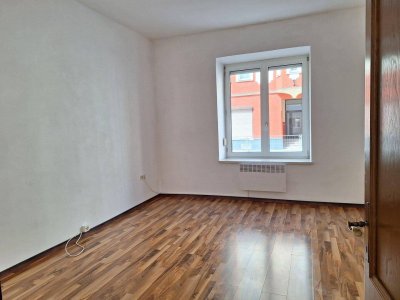 Kompakte 2-Zimmer-Wohnung mit Garten – ruhig und zentral