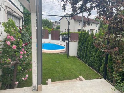 Exklusives, energieeffizientes Smart Home: Einfamilienhaus, Pool & Garten, voll möbliert, Frankfurt